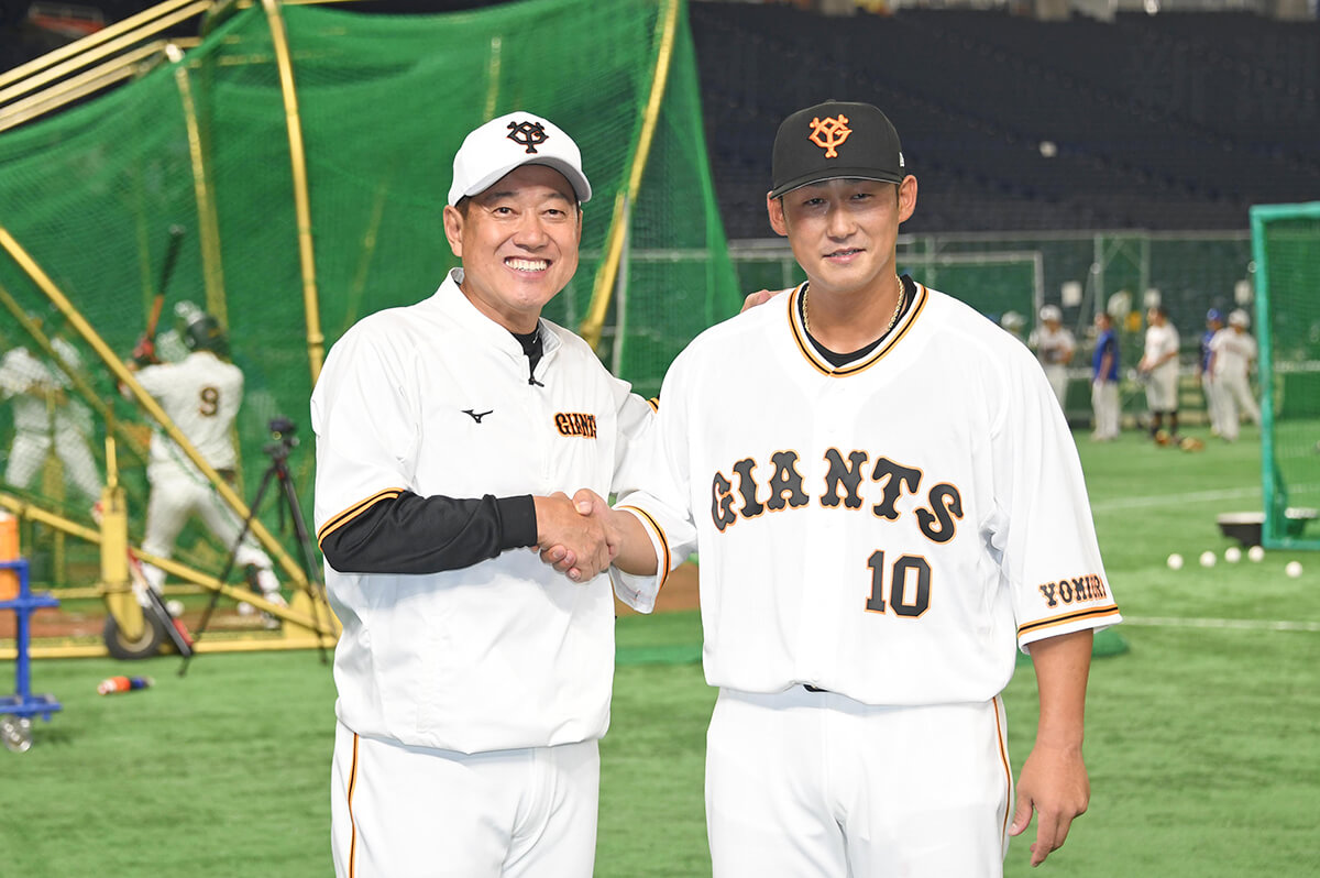 巨人の中田翔獲得のウラ話 “可愛い後輩”を思う原監督の熱意で（写真1） | デイリー新潮