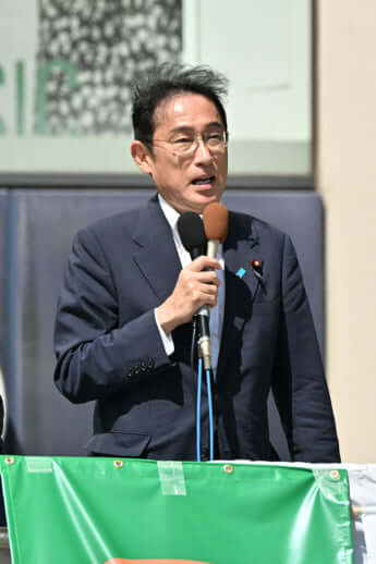 岸田首相