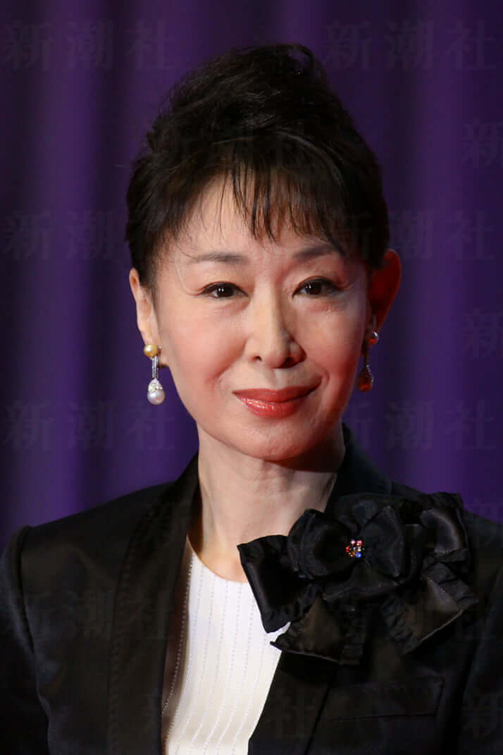 三田佳子