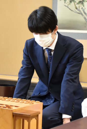 粟野さん将棋プレーオフ_8