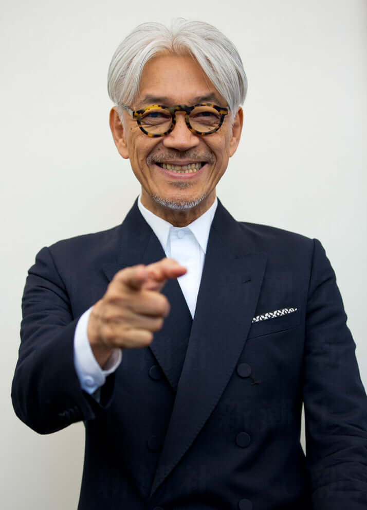 坂本龍一