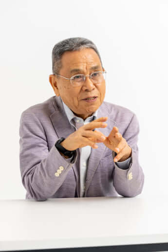 山本一力