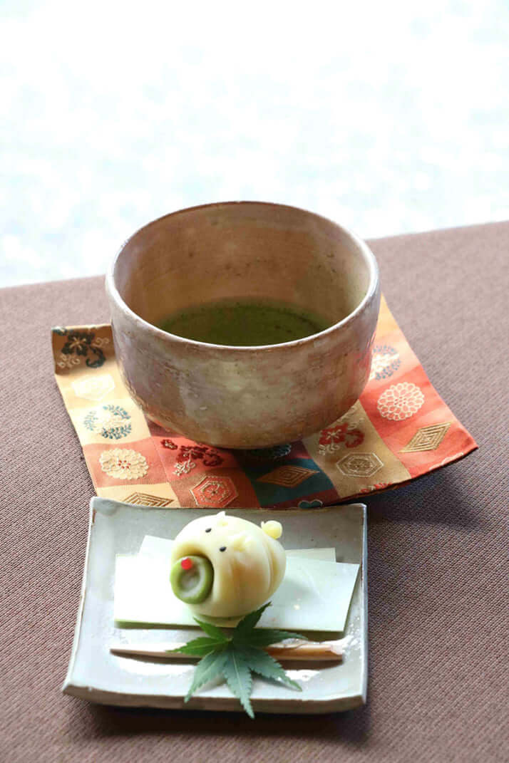 2日目午後のおやつ佐々木七段：「季節の和菓子」「抹茶」