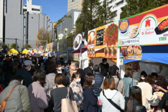 昨年の神田カレーグランプリの様子