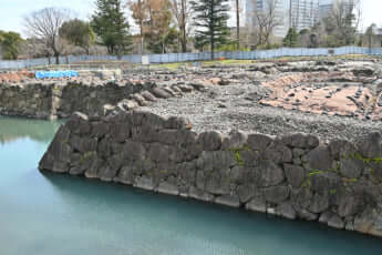 駿府城の天守台