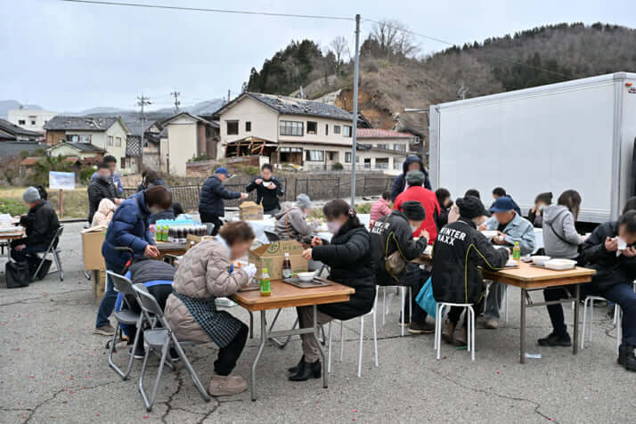 24年9号グラビア 舘ひろし_9