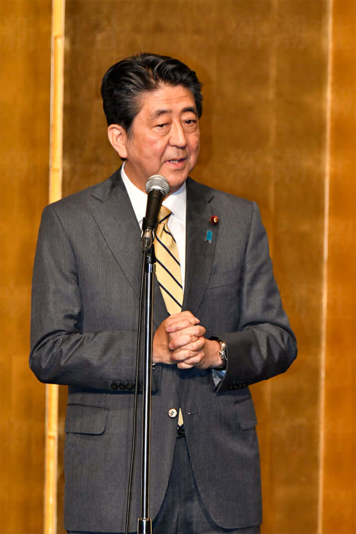 安倍晋三