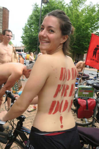 「World Naked Bike Ride in ロンドン」37