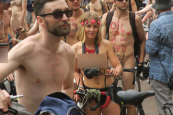 「World Naked Bike Ride in ロンドン」4