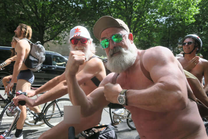 「World Naked Bike Ride in ロンドン」45