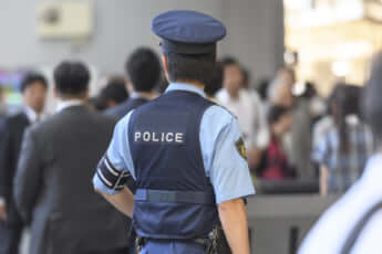 警察