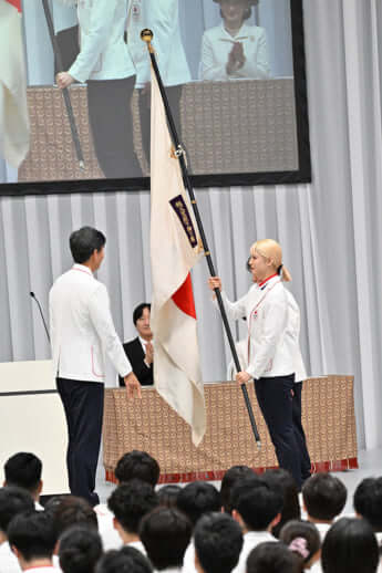 江村美咲、半井重幸