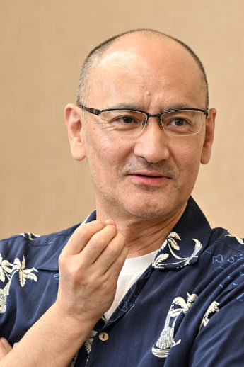 吉田修一