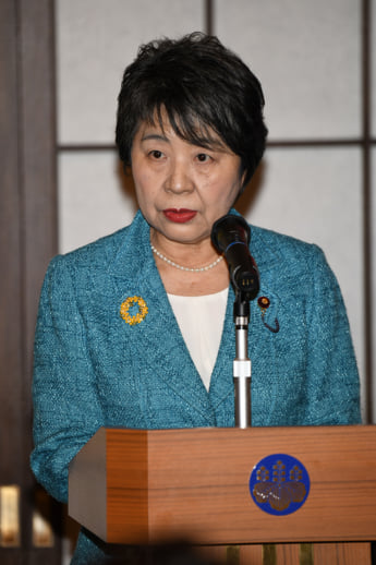 上川陽子