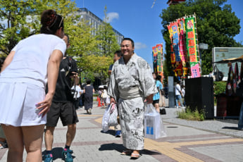 24年36号グラビア 炎鵬_7