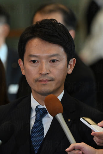 斎藤元彦