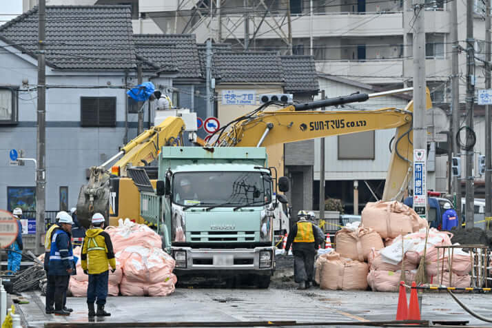 埼玉県八潮市の道路陥没現場