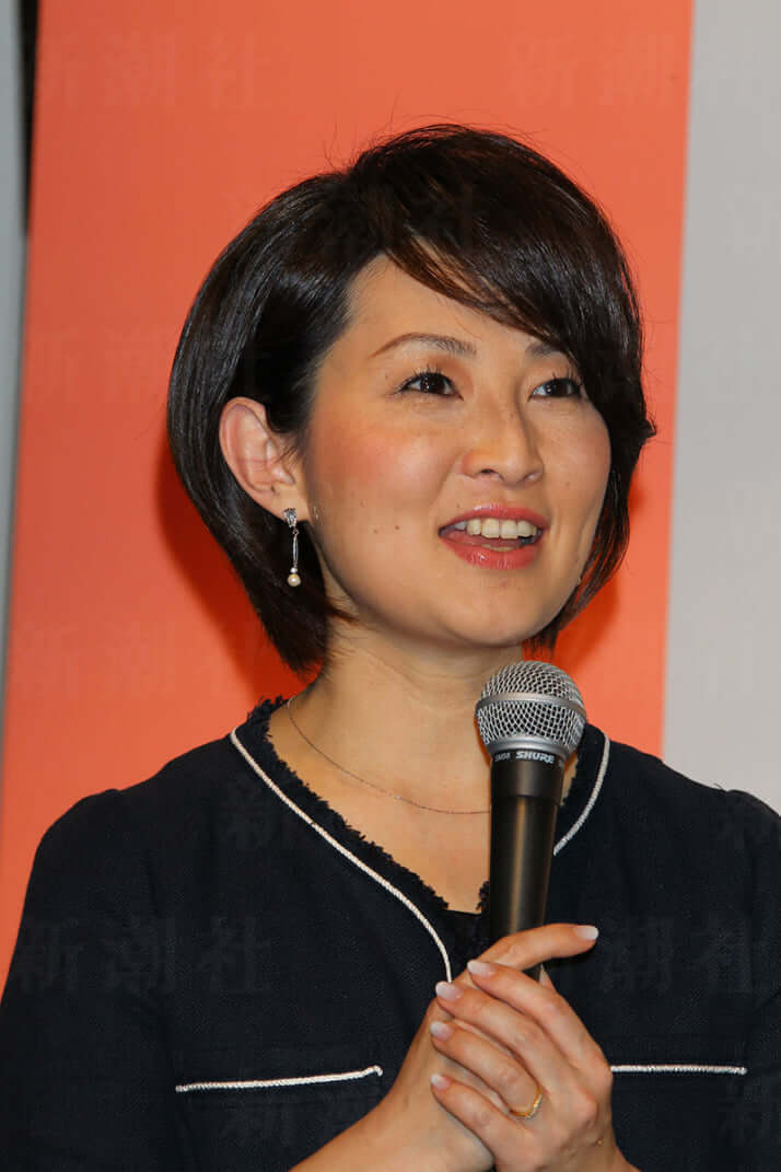 小島奈津子