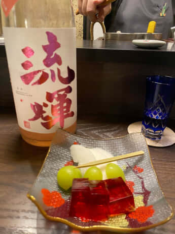 日本酒「流輝 純米吟醸 ももいろ無ろ過生」