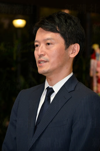 斎藤元彦