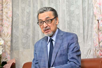 宝田明